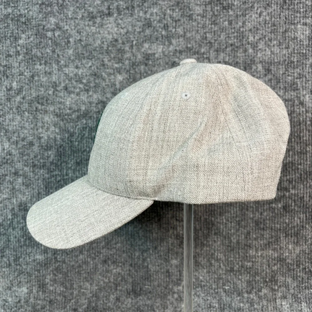 Symmetree Maine Pine Tree Star Snapback Hat Gray Wool Blend Yupoong Cap